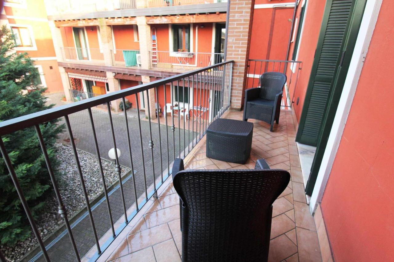 Апартаменти Loft Regia Antica Лонато Екстер'єр фото